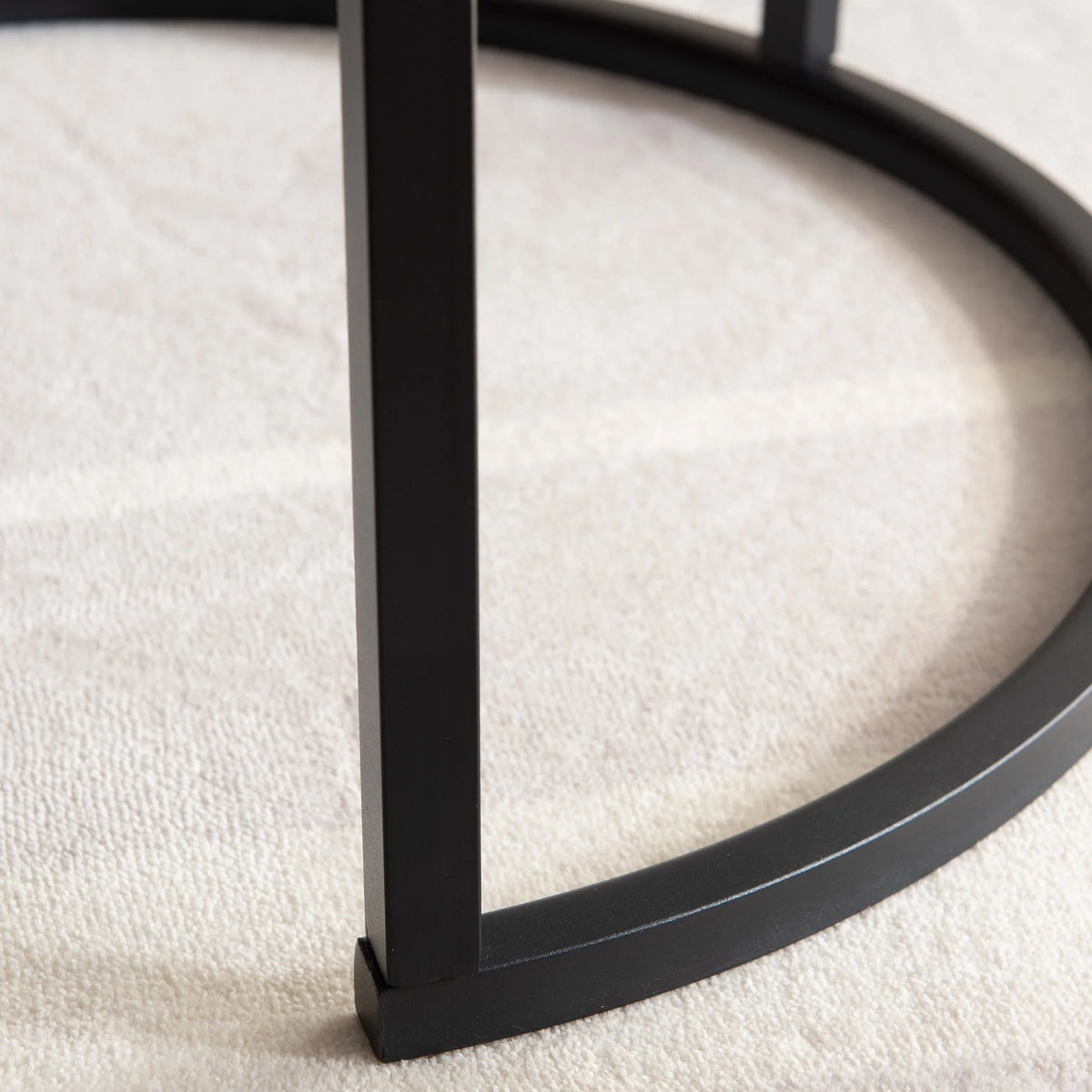 SYNGAR 2 Pieces Modern Nesting Coffee Table, Round Cocktail Table with Marble Grain and Metal Frame, Easy to Assemble, Living Room Center Table Sofa Side Table Can be Used Individually, Black